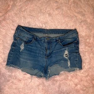 Soho Jean shorts
